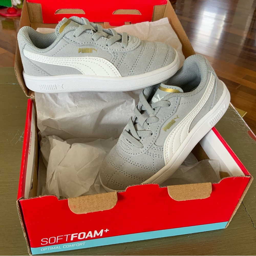 BRAND NEW Puma Grey and White Kids Sneakers